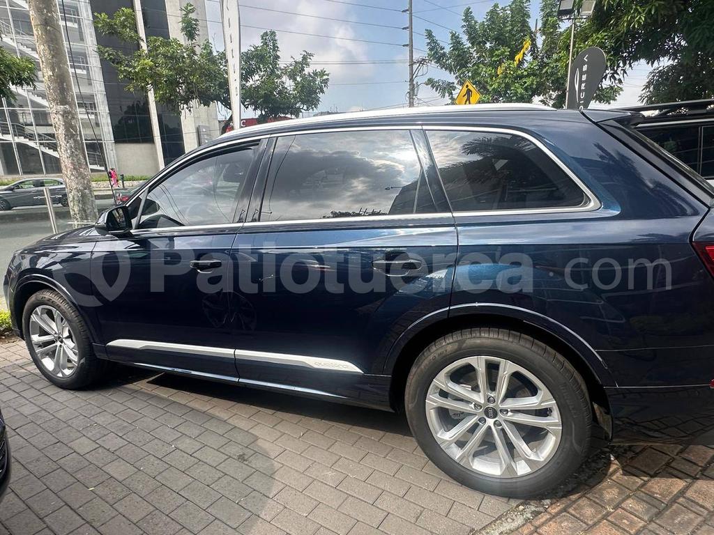 Audi Q7 55 TFSI quattro 4M QAX2 2026