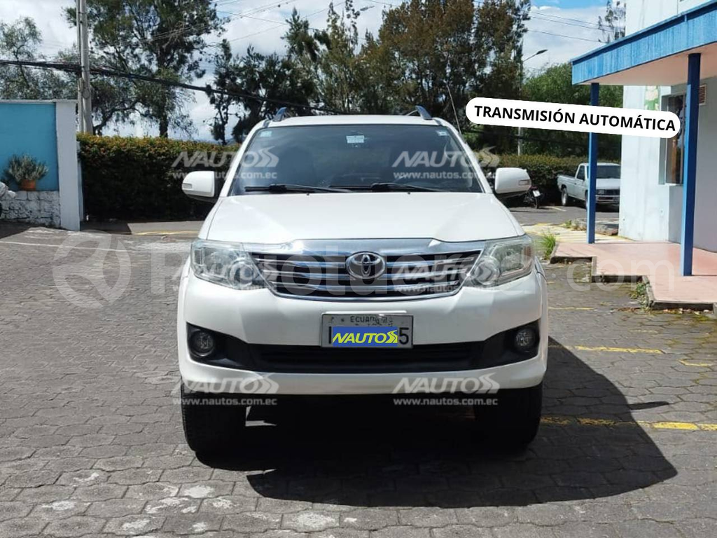Toyota Fortuner 2.7 2012