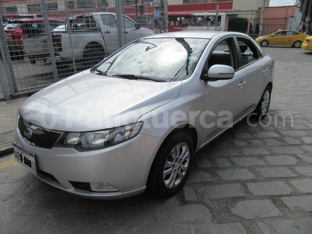 Kia Cerato Forte 2013