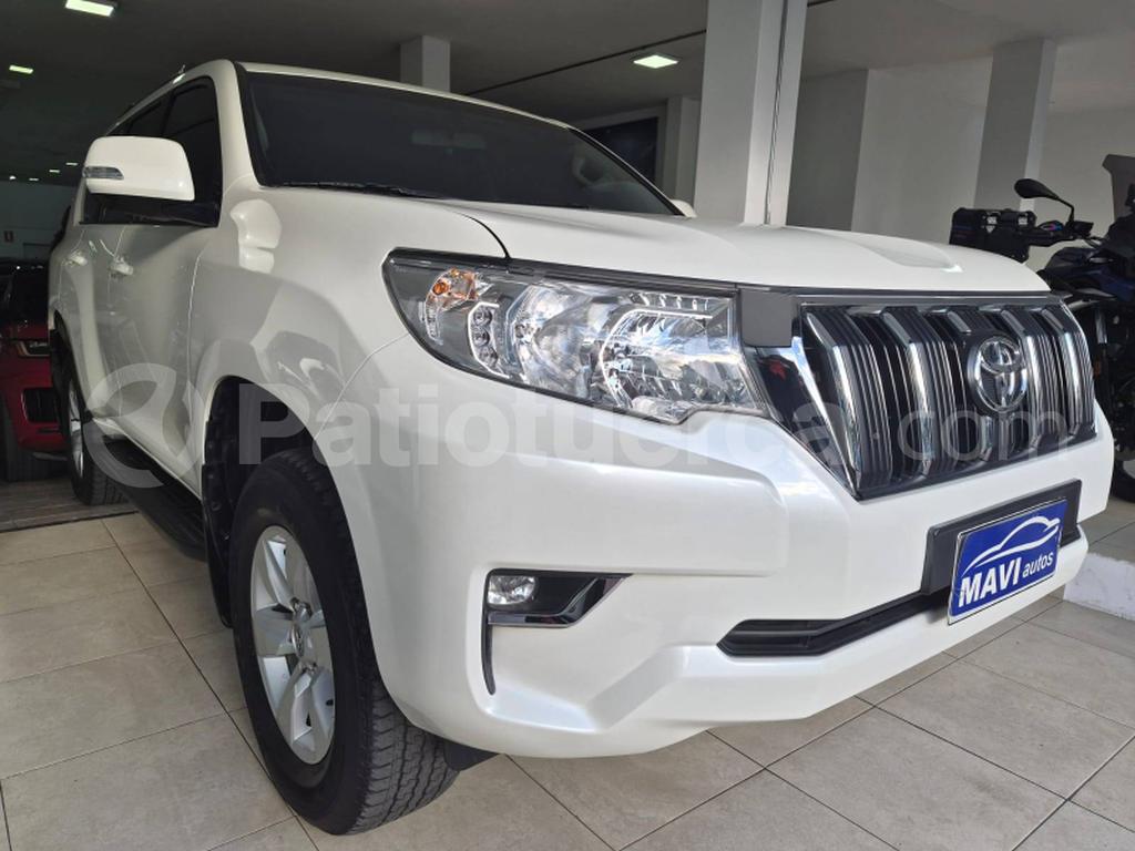 Toyota Land Cruiser Prado TX 2023