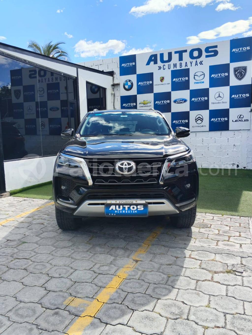 Toyota Fortuner 4.0 2024