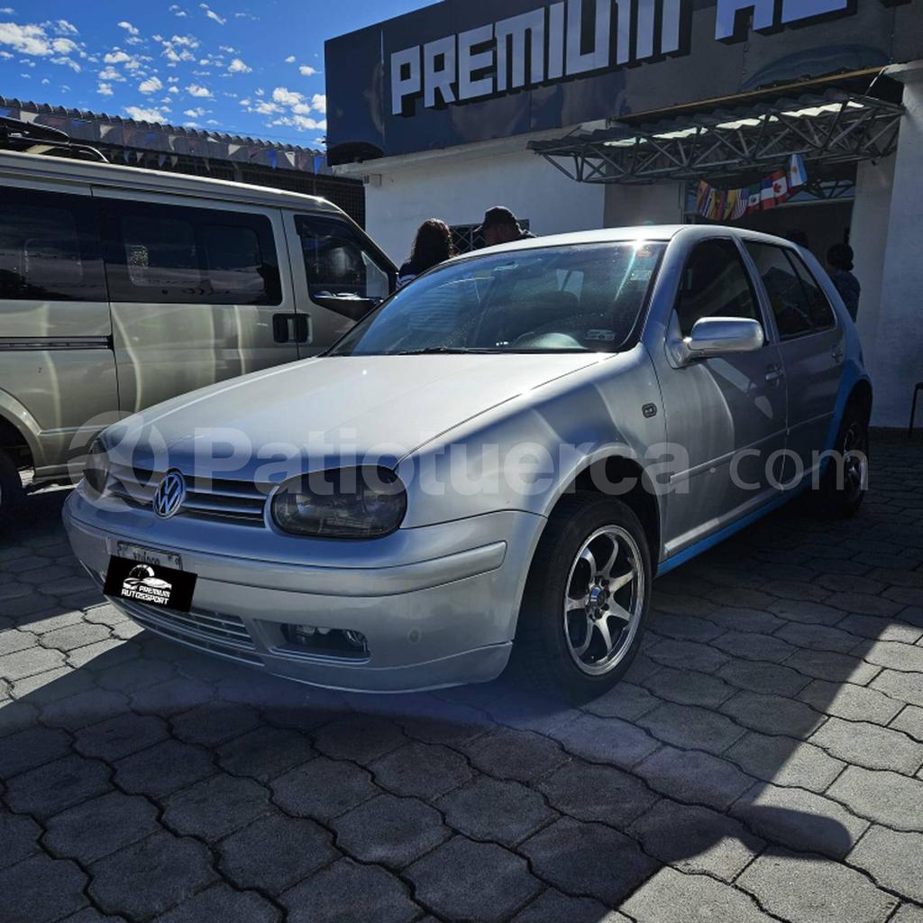 Volkswagen Golf 2003