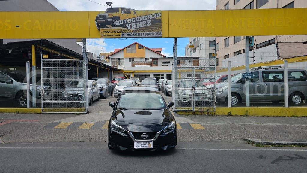 Nissan Versa Sense 2021
