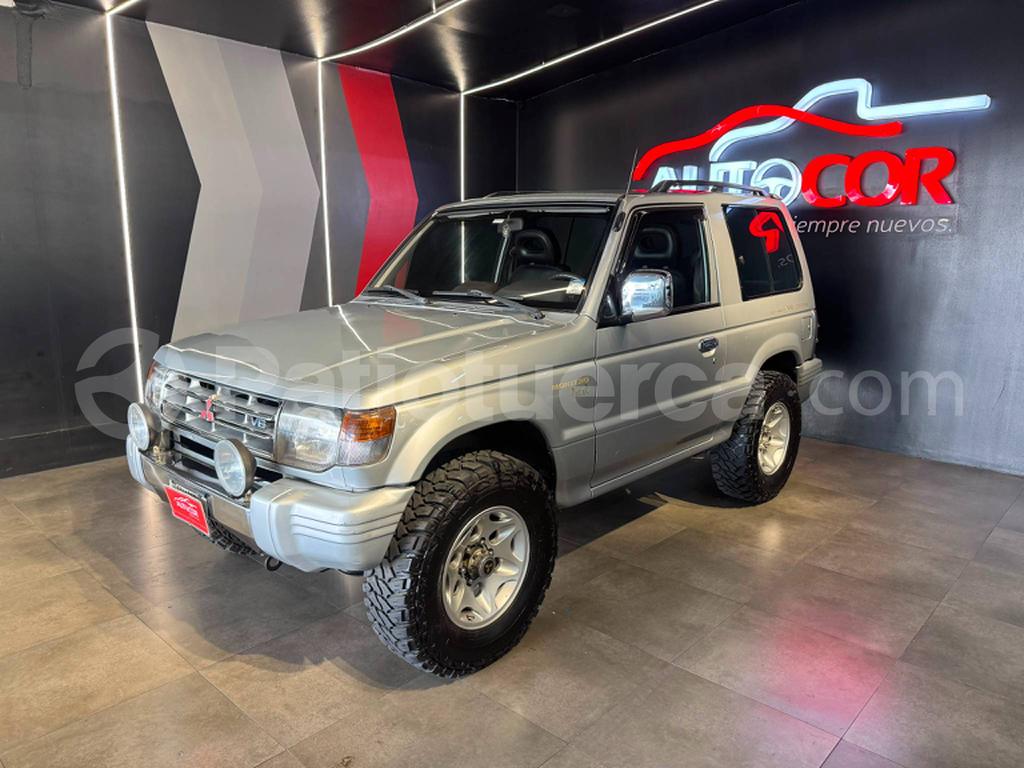 Mitsubishi Montero GLS 2005