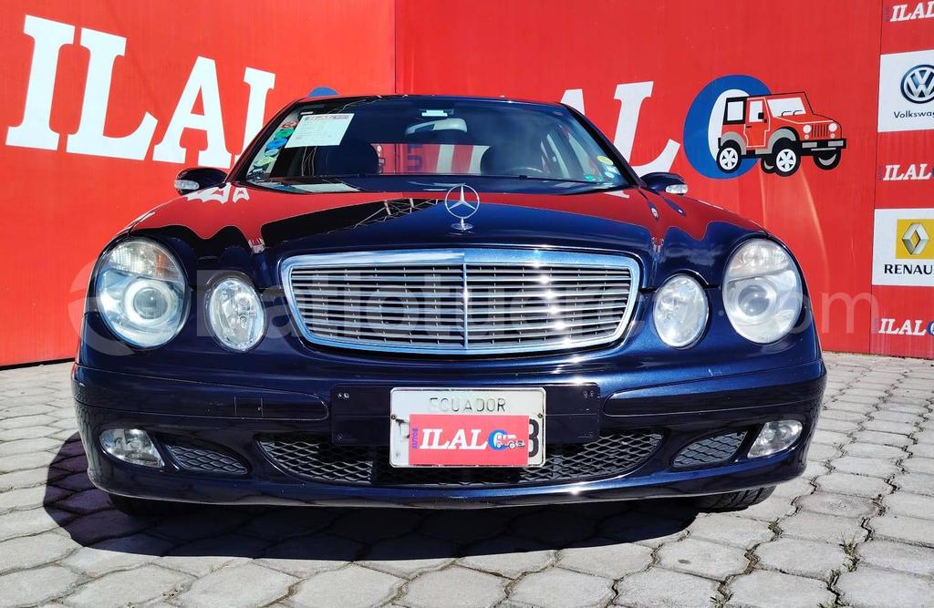 Mercedes Benz E320 2003