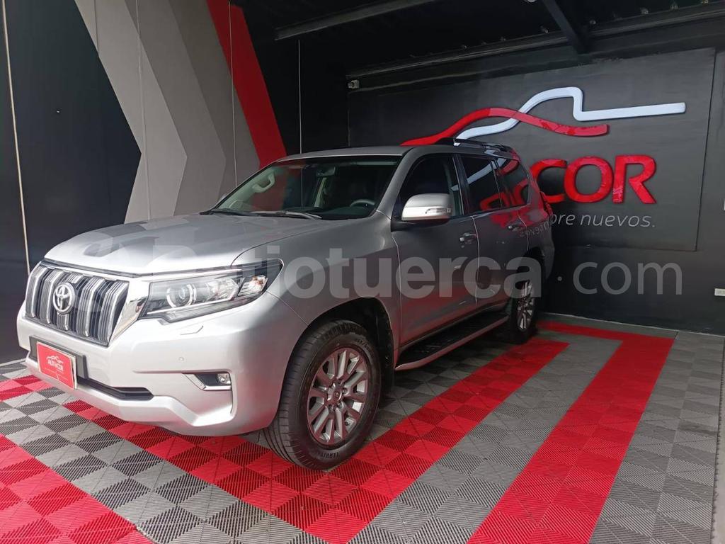 Toyota Land Cruiser Prado 2021