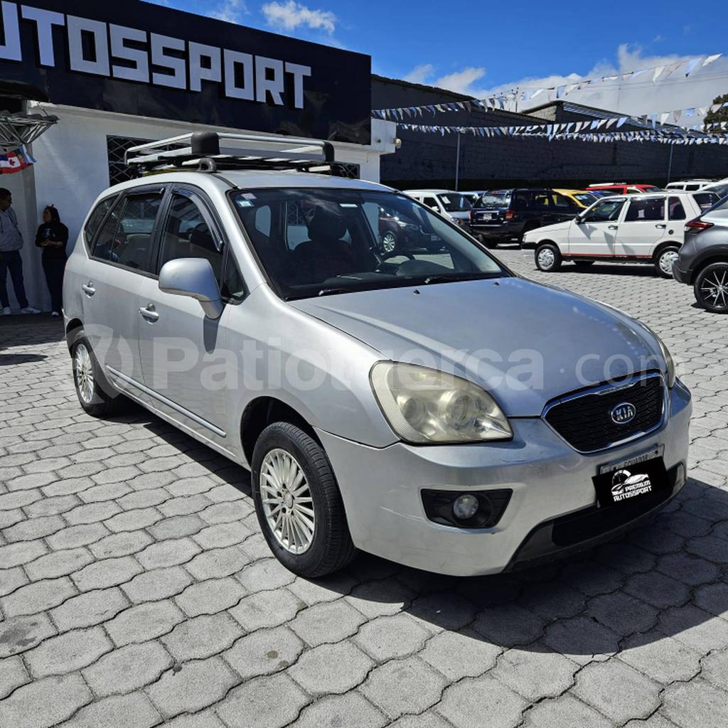 Kia Rondo 2013