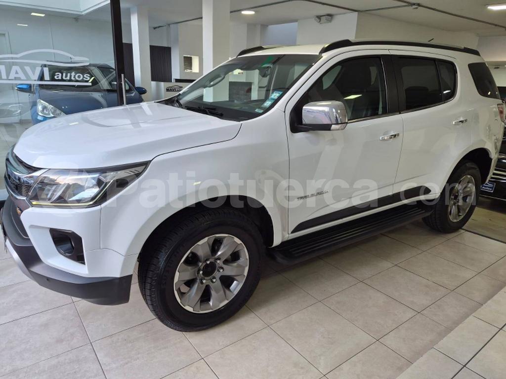 Chevrolet TRAILBLAZER PREMIER