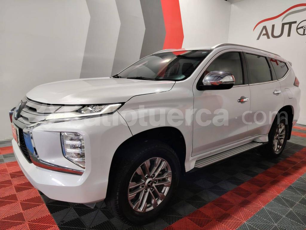 Mitsubishi Montero Sport 2022