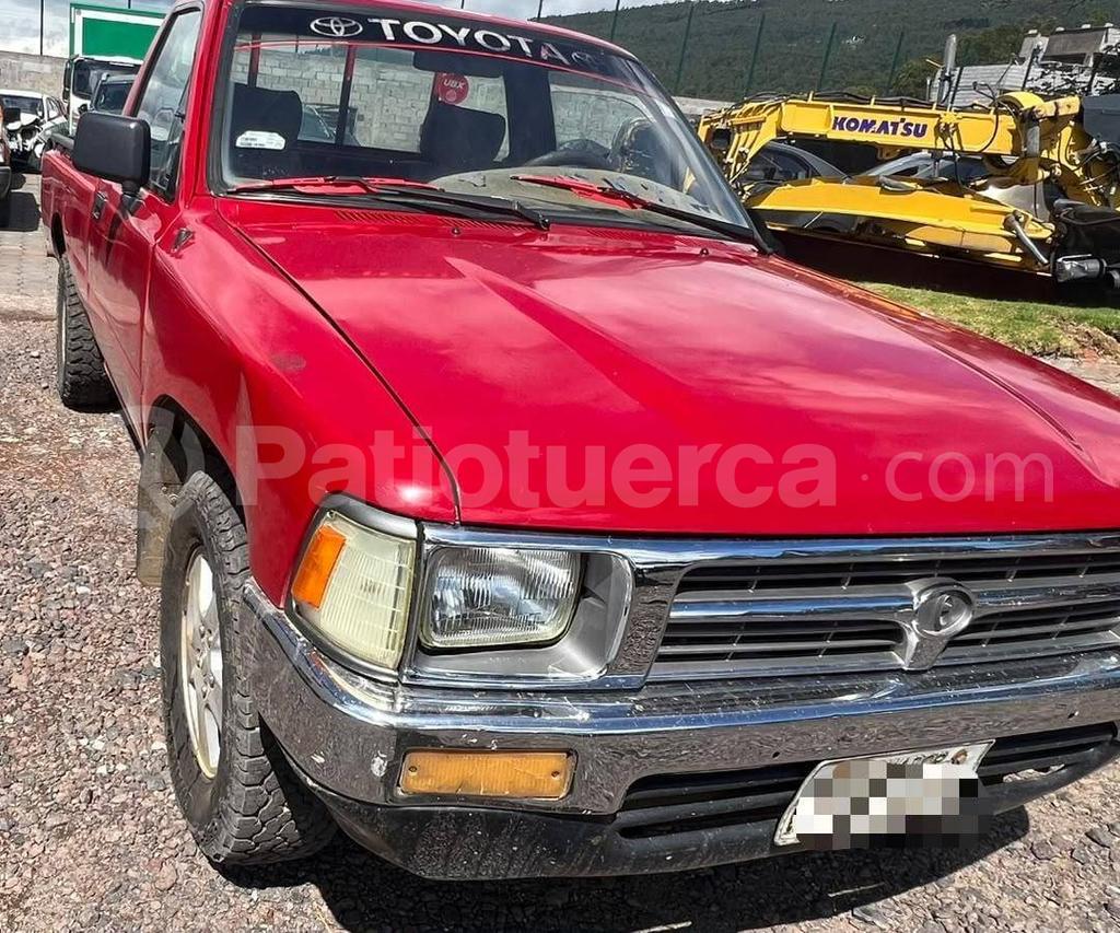 Toyota Hilux CS 4x2