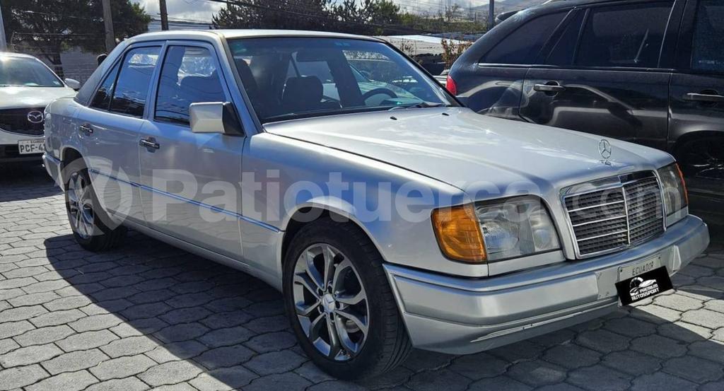 Mercedes Benz E200 1993