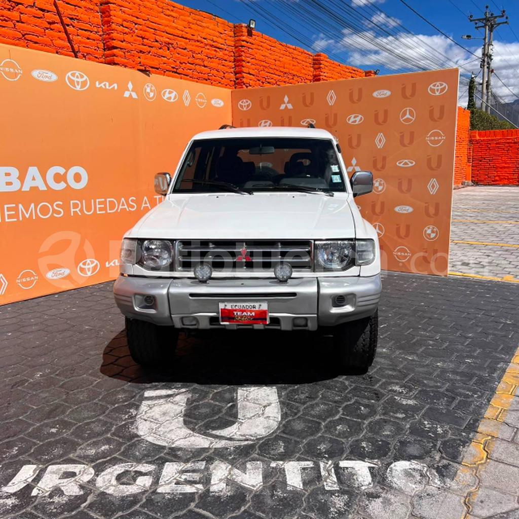 Mitsubishi Montero 1998
