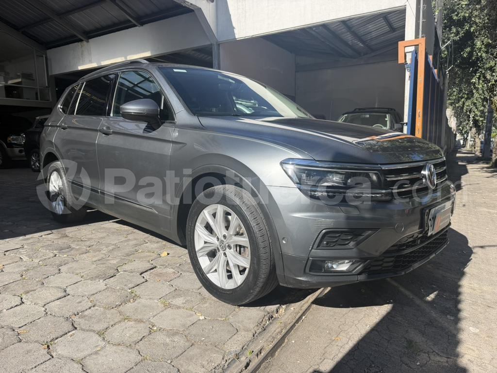 Volkswagen TIGUAN COMFORTLINE 2020