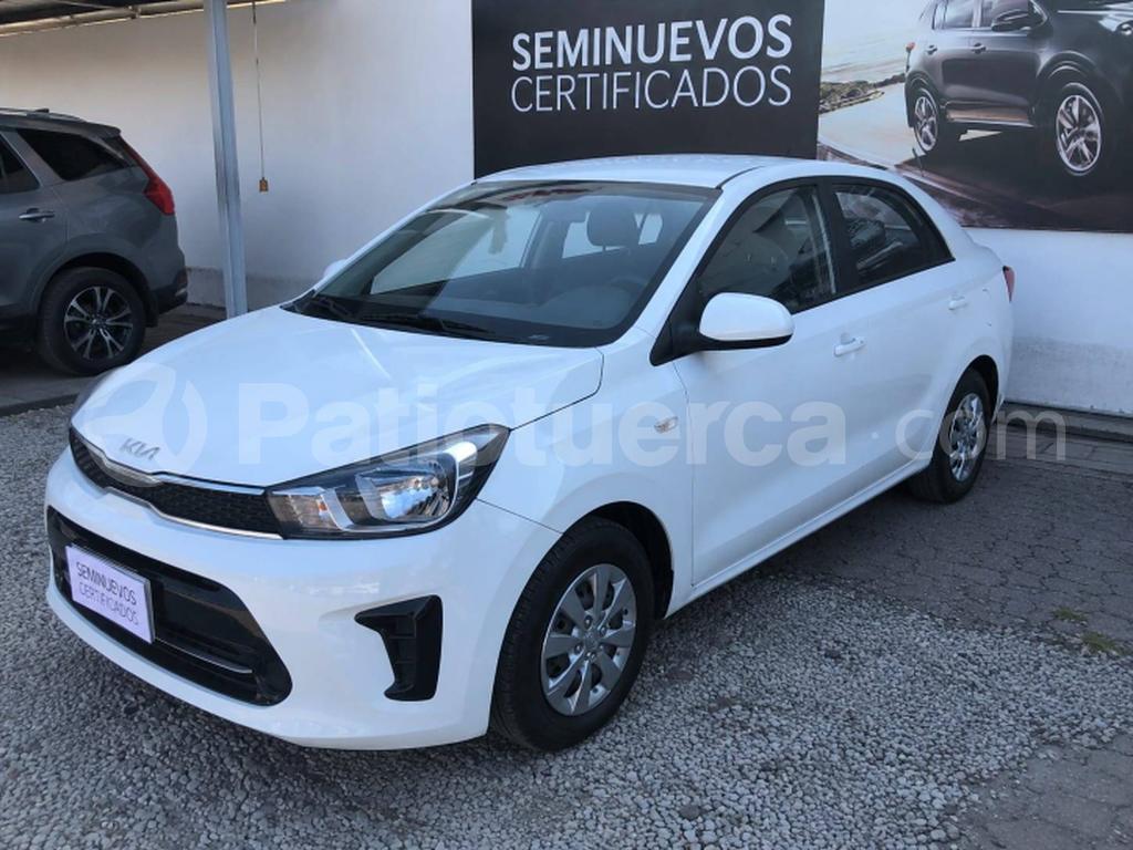 Kia Soluto 2025