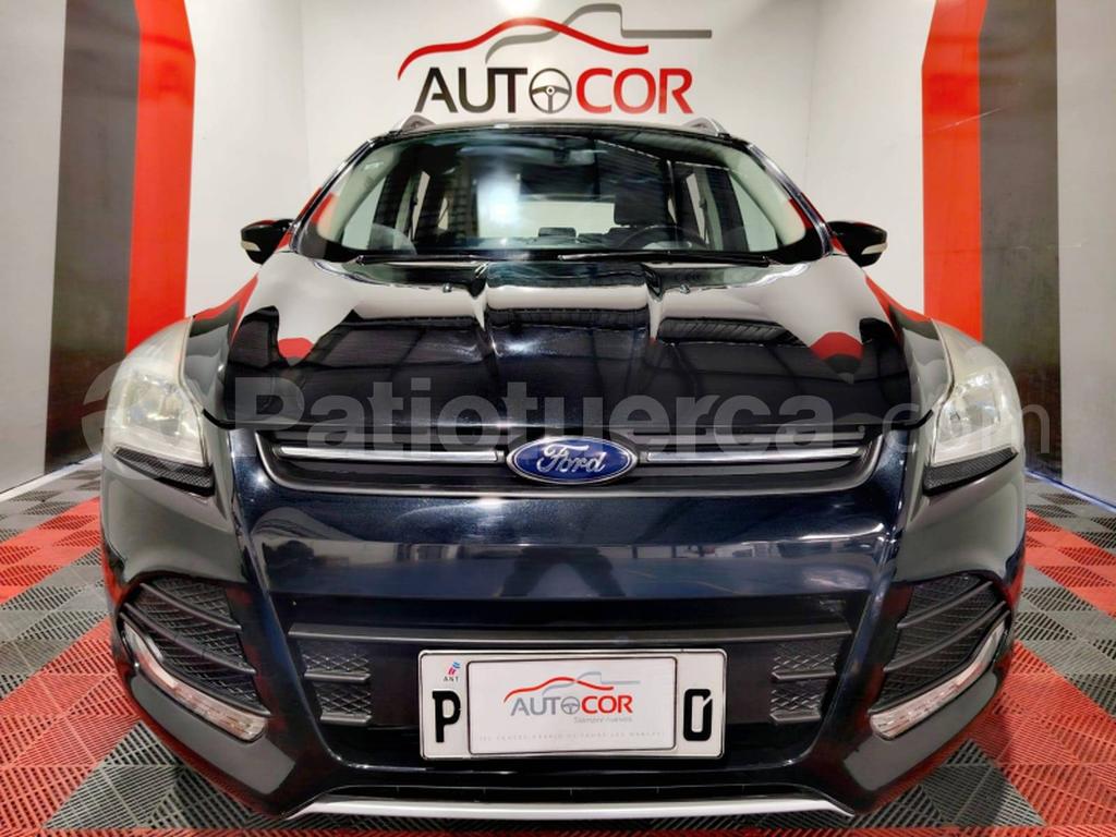 Ford Escape S 2015