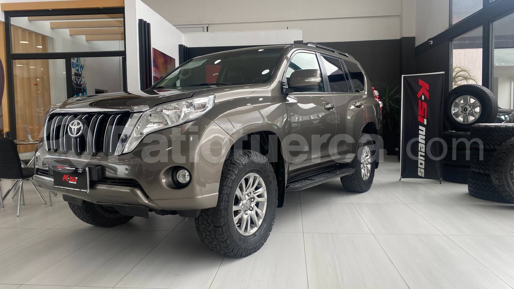Toyota Land Cruiser Prado TX