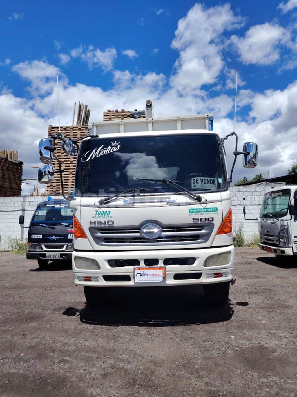 Hino GH8JMSA 2015