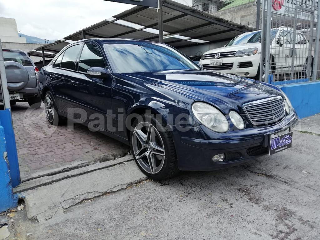 Mercedes Benz—™ E320
