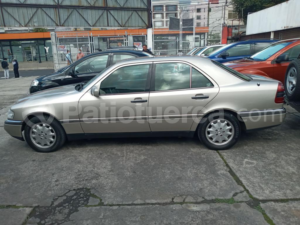 Mercedes Benz—™ C280