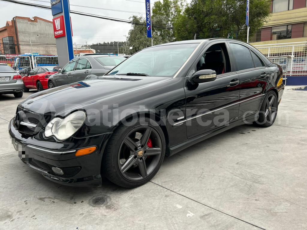 Mercedes Benz—™ C230