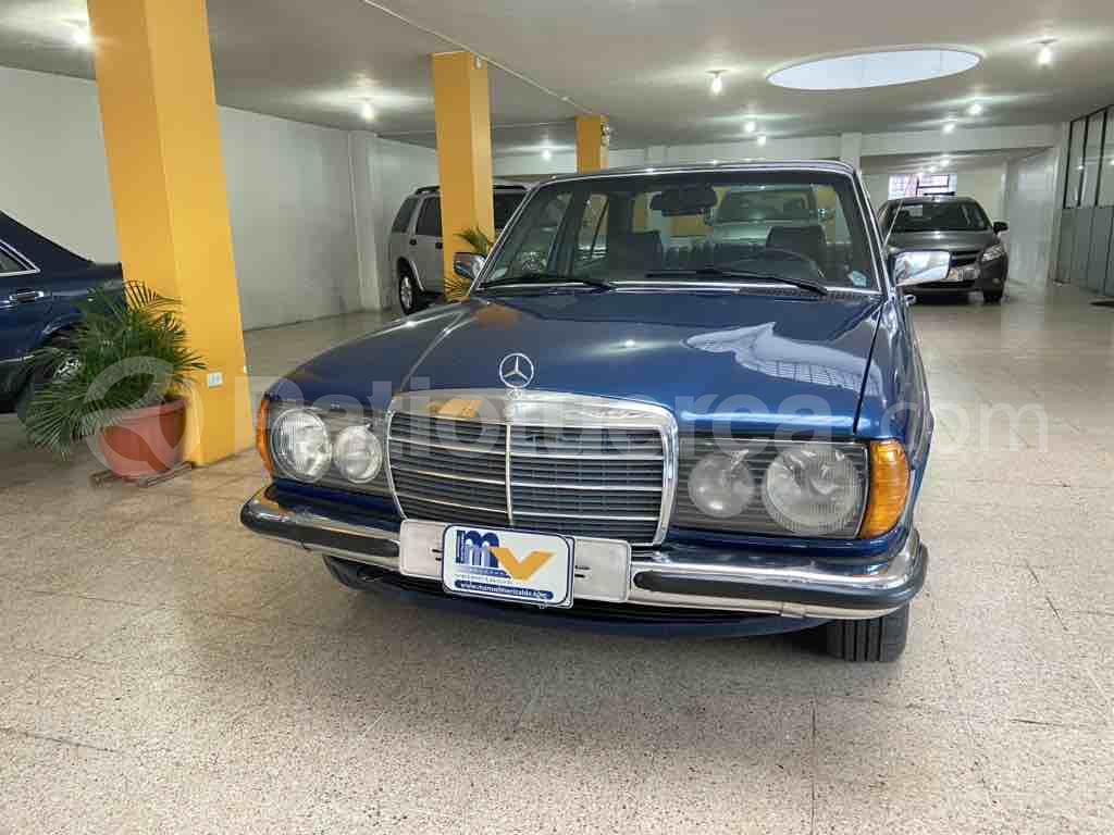 Mercedes Benz—™ 280