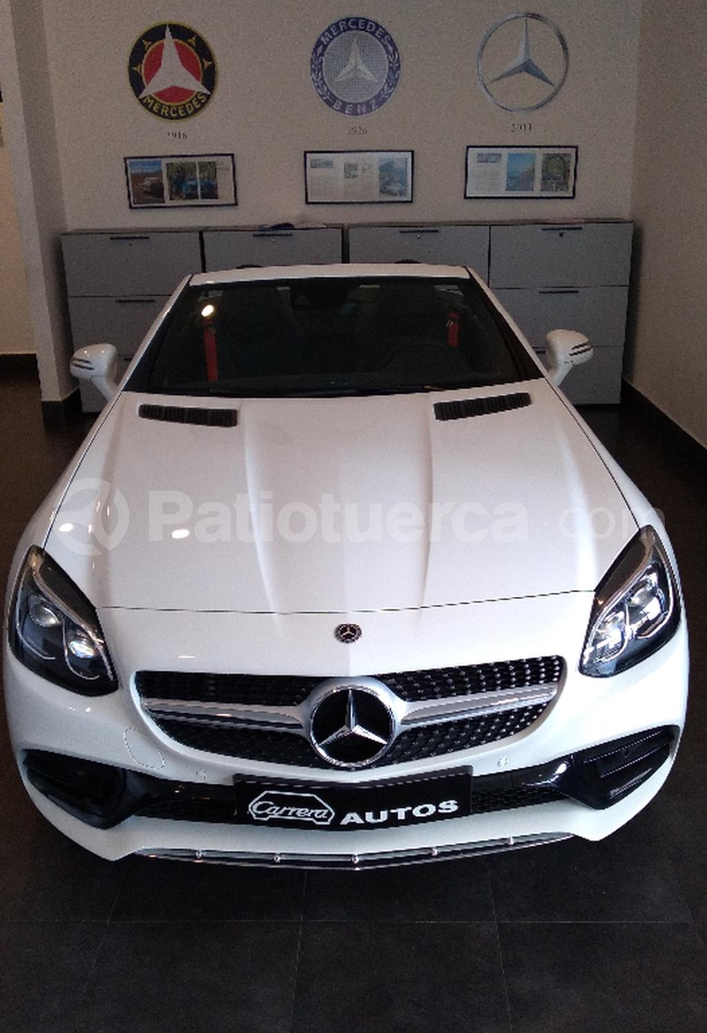 Mercedes Benz—™ SLC 200