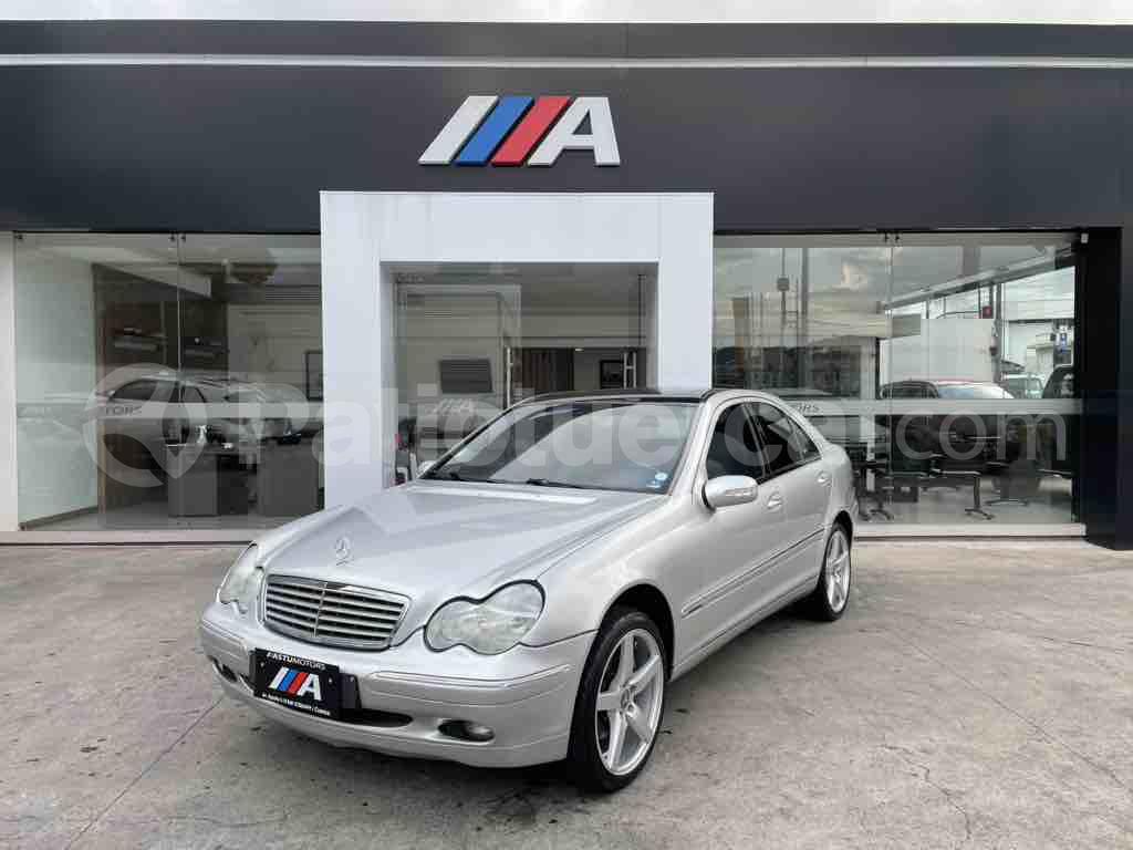 Mercedes Benz—™ C240