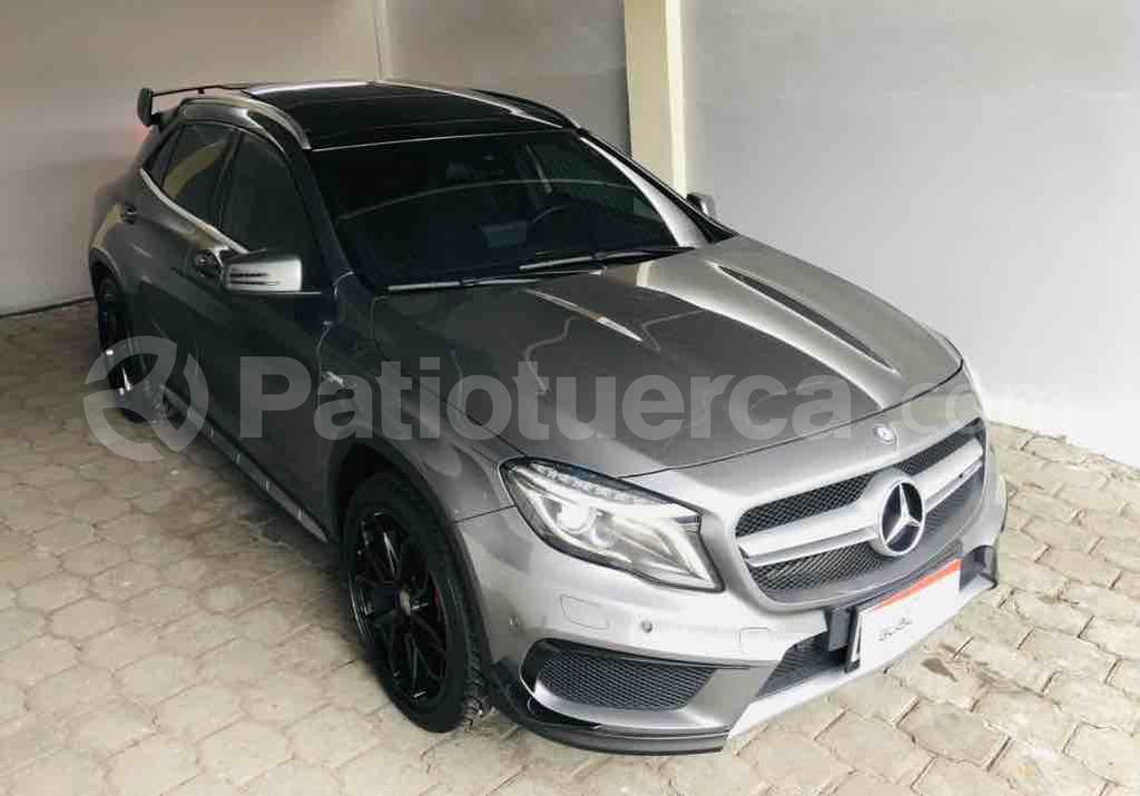 Mercedes Benz—™ GLA 250 AMG LINE