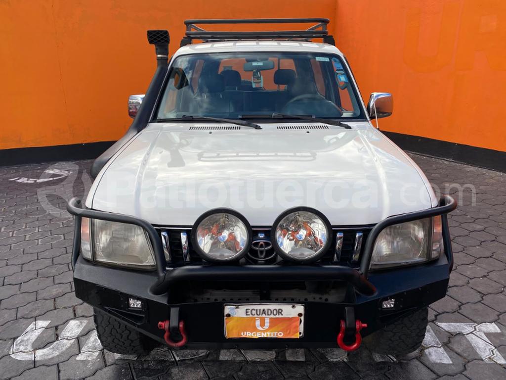 Toyota Land Cruiser Prado GX 2004