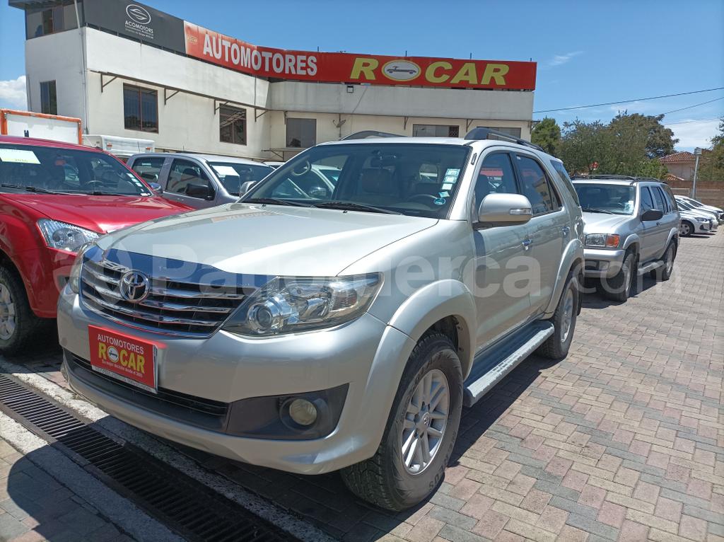 Toyota Fortuner 2.7 2014