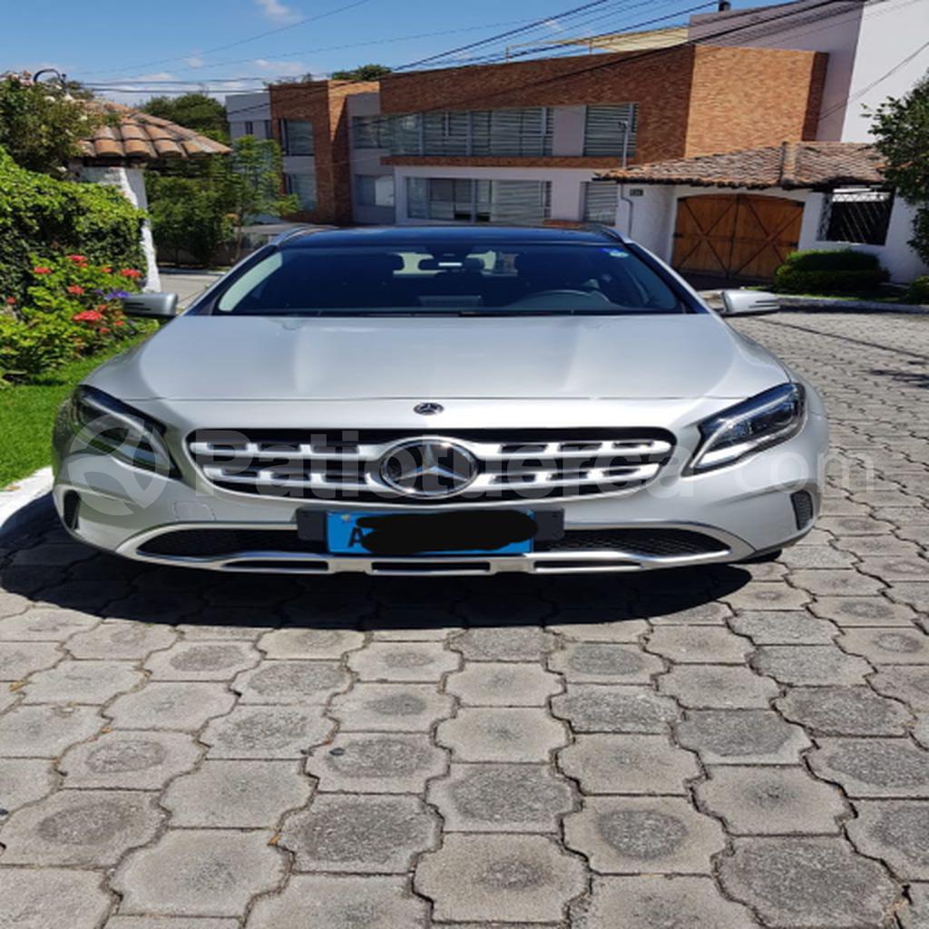 Mercedes Benz—™ GLA 180