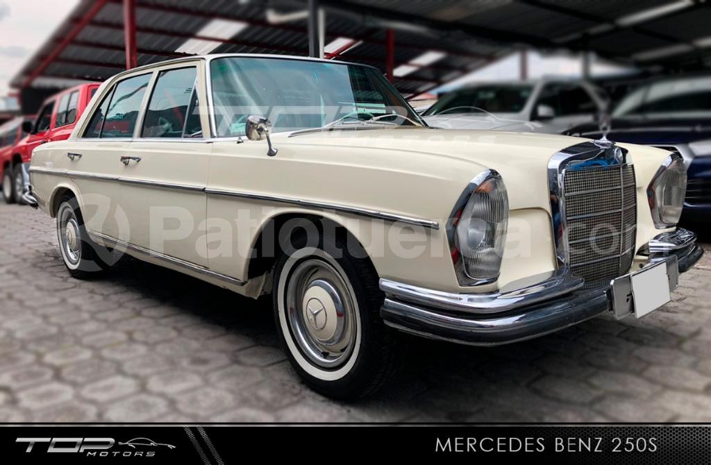 Mercedes Benz—™ 250