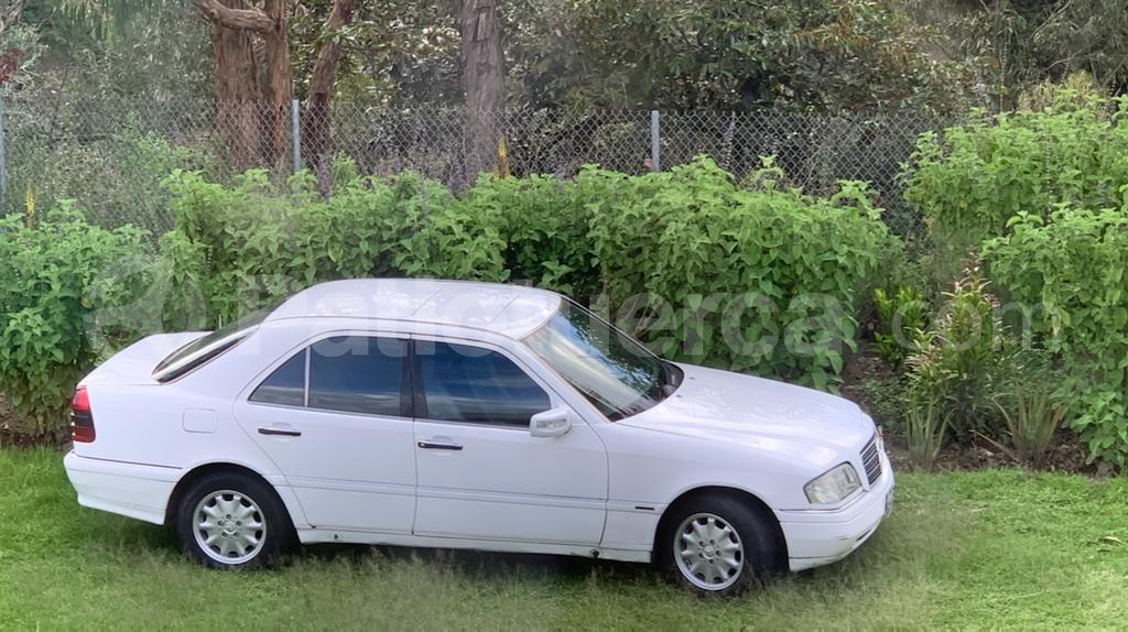Mercedes Benz—™ 280C