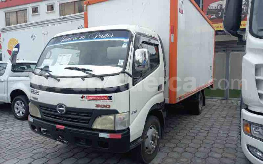 Hino DUTRO 816 2011