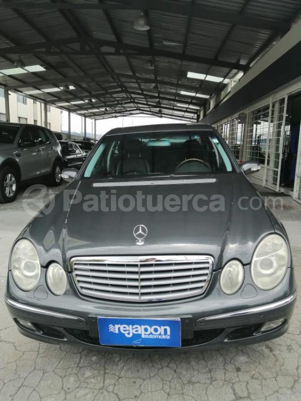 Mercedes Benz—™ E500