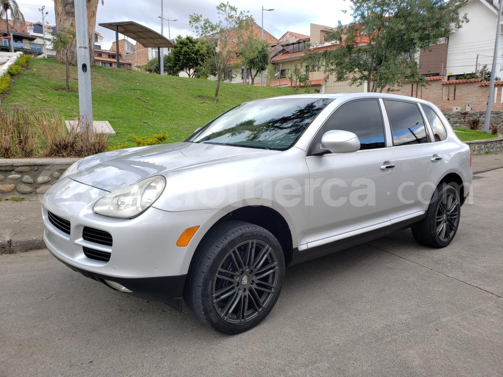 Porsche Cayenne 2005