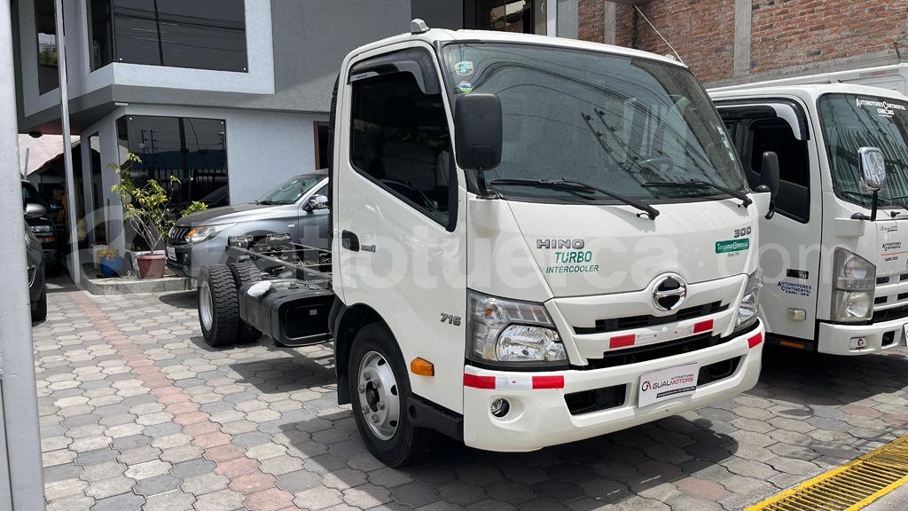Hino XZU710L-HKFML3 AC 4.0 2P 4X2 2023