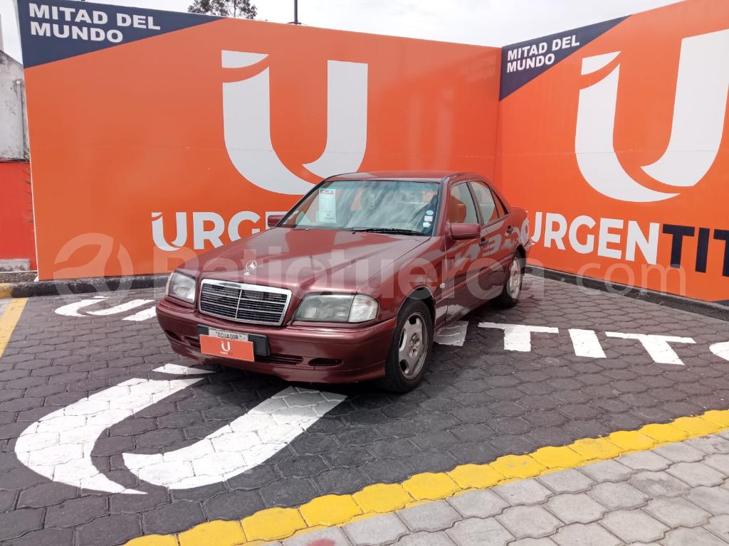 Mercedes Benz—™ C200
