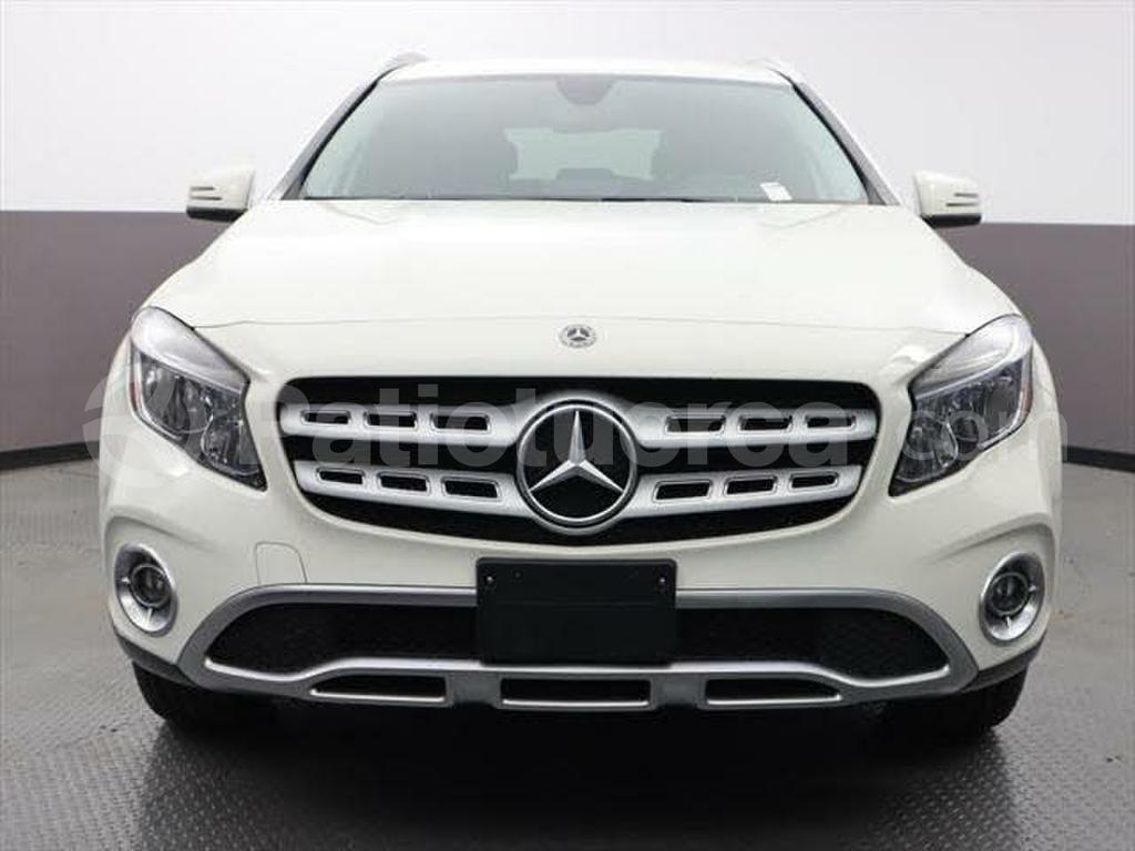 Mercedes Benz—™ GLA 250