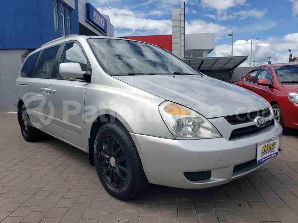 Kia Grand Carnival