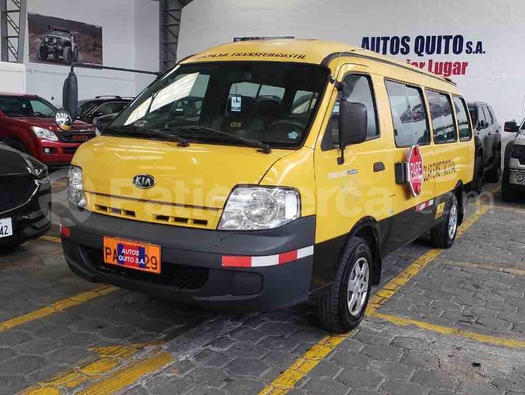 Kia Pregio