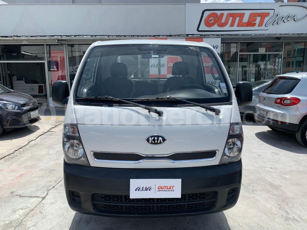 Kia K2700