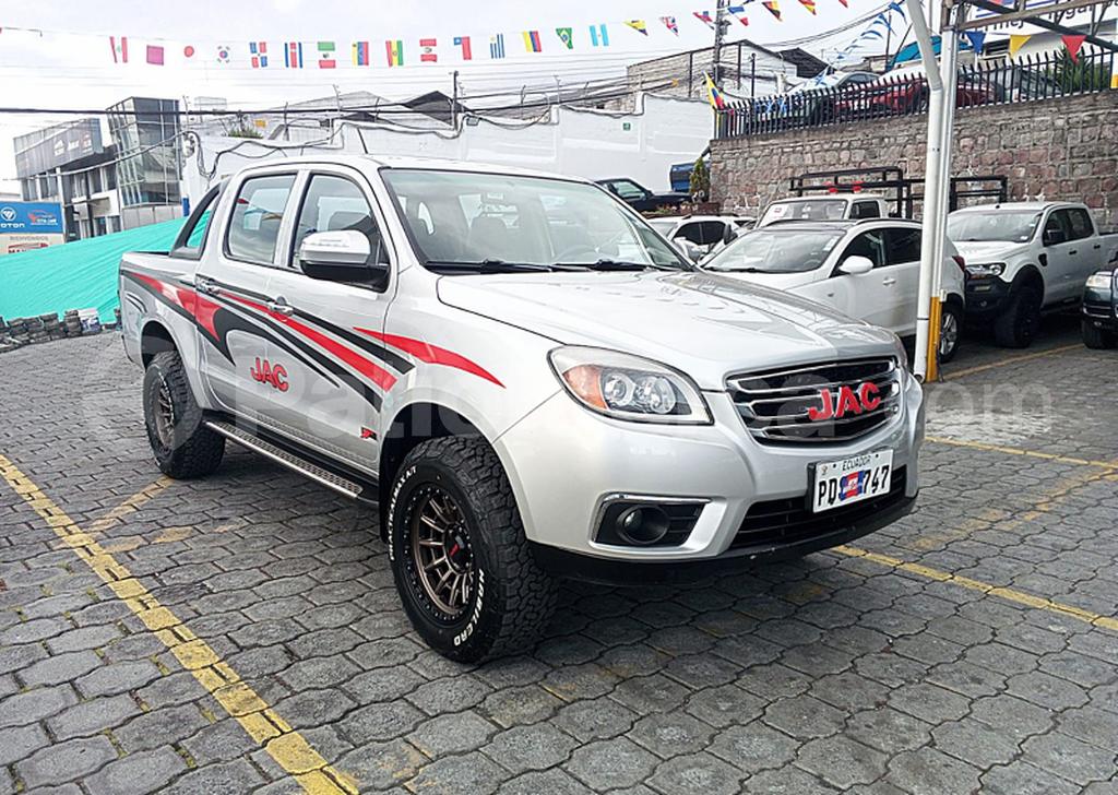 JAC T6