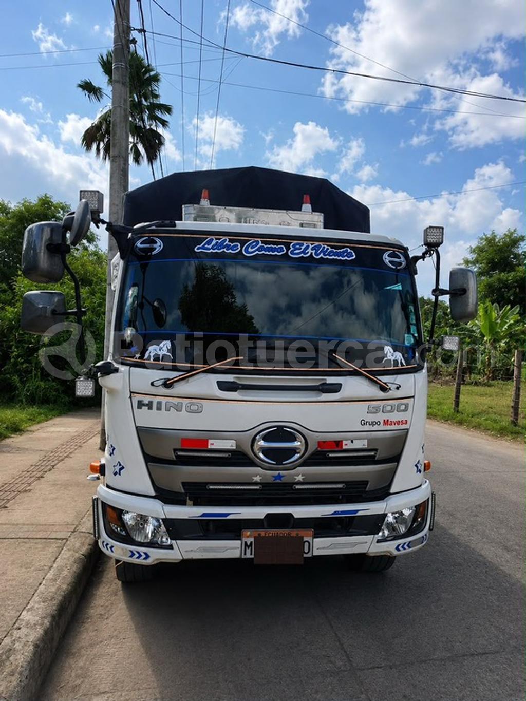 Hino GD
