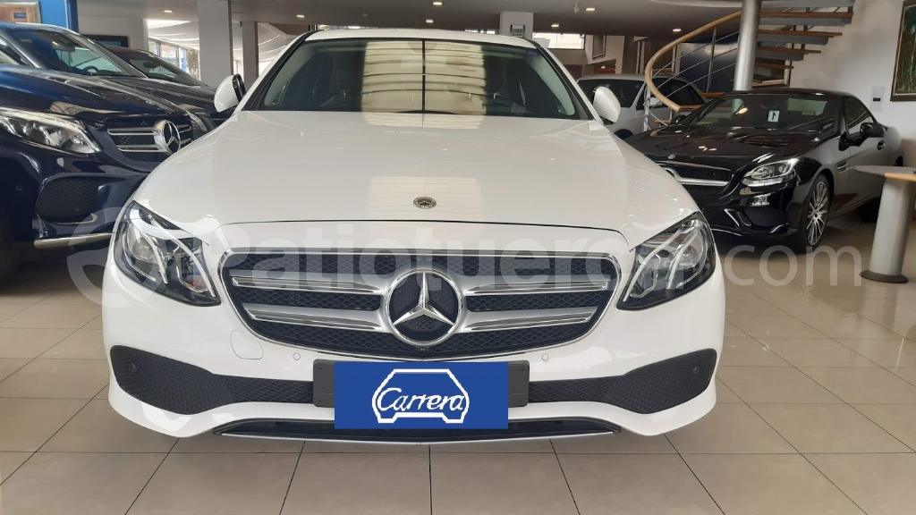 Mercedes Benz—™ E300