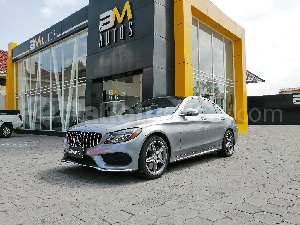 Mercedes Benz—™ C300