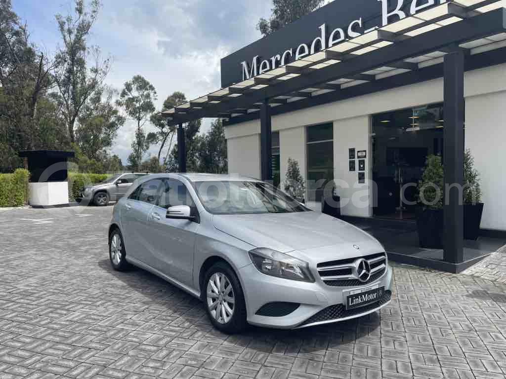 Mercedes Benz—™ A 200