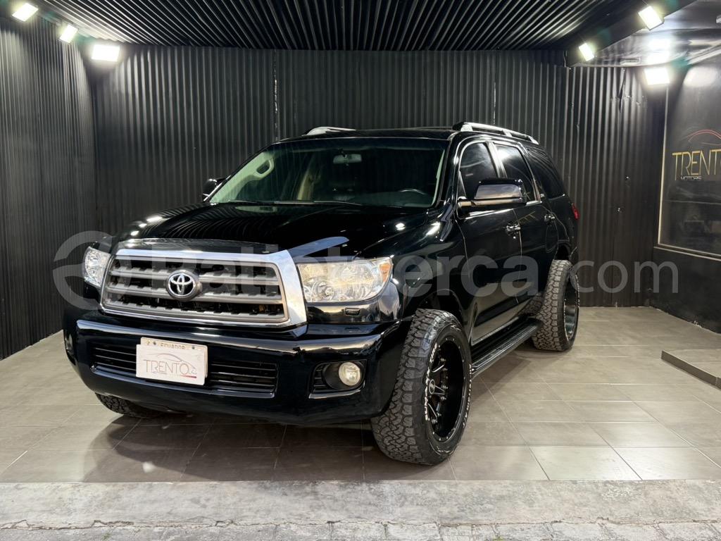 Toyota Sequoia 2013