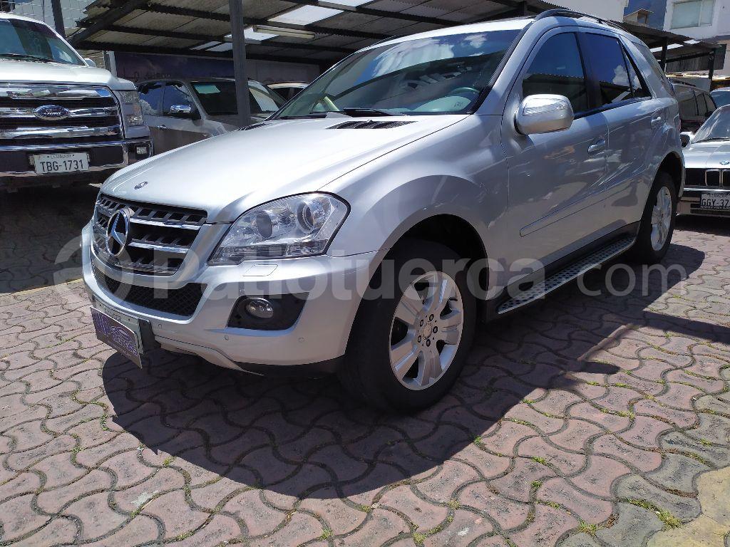Mercedes Benz—™ ML 350 Special Edition