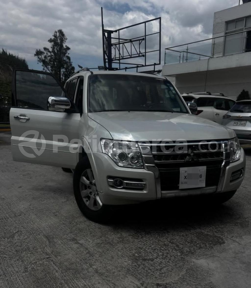 Mitsubishi Pajero 2017